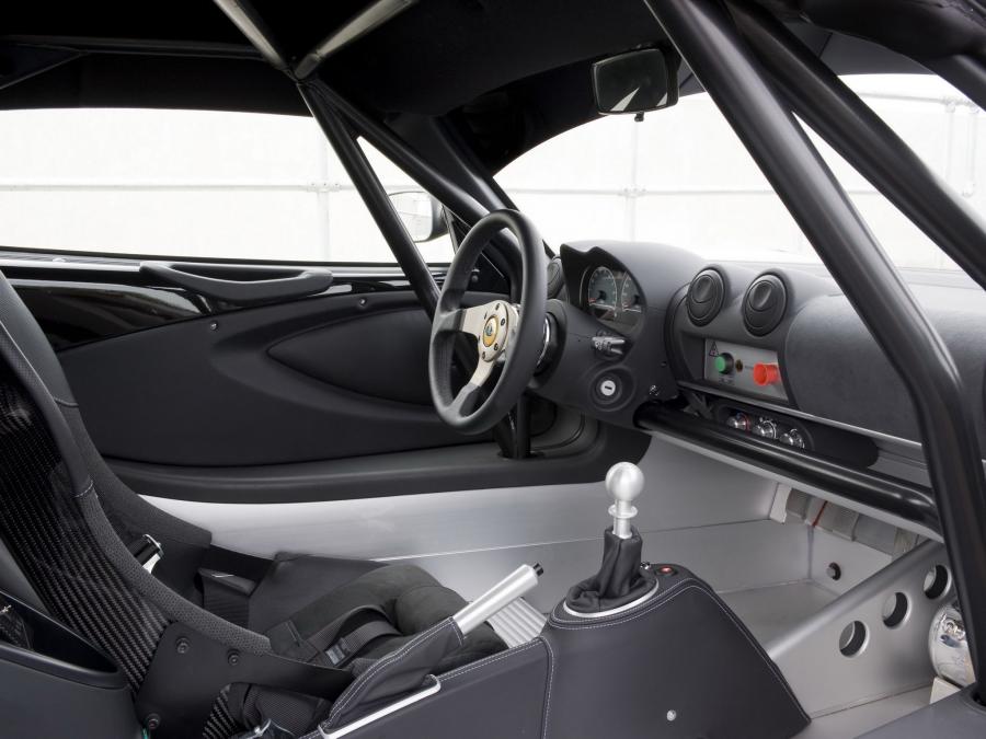  Lotus Exige V6 Cup 2013 года  (фото 6 из 15)